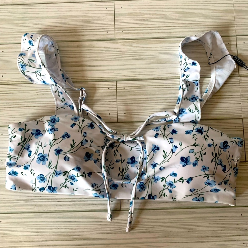 Zaful floral Bikini top NWT